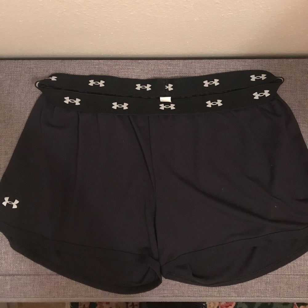 NWOT- Under Armour shorts